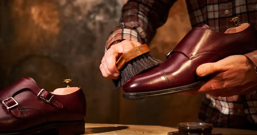 10 روش طلایی برای مراقبت از کفش چرم و افزایش طول عمر آن